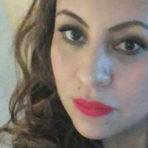 Meet your Posher, Yolanda